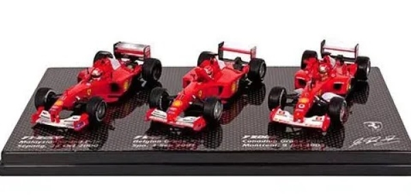 B7022 Ferrari Formel 1 2000-2002 3-Car Set World Champion Michael Schumacher 1:43